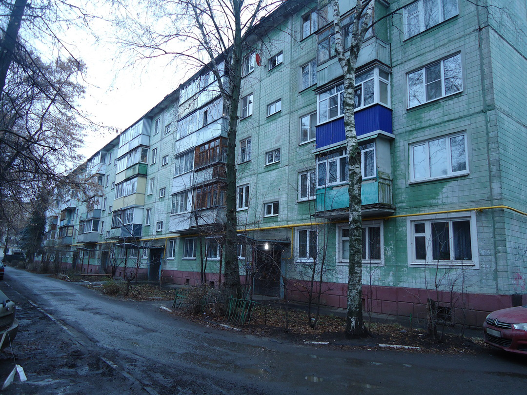 Чичканова 20